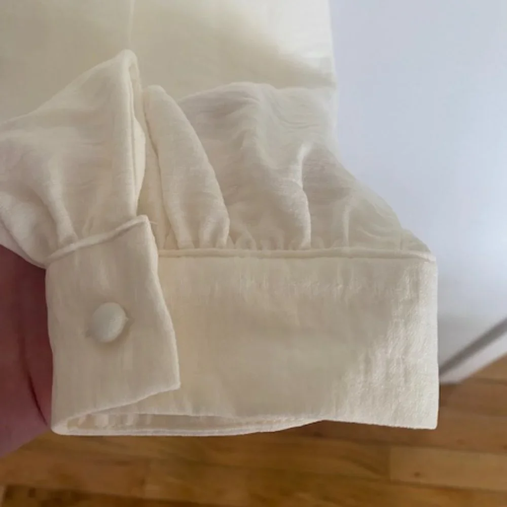 Nine West White Silky Flowy Blouse with Buttons XL - Picture 3 of 7